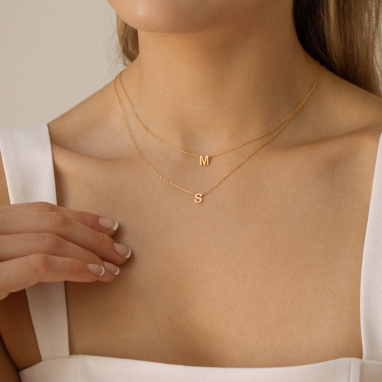 Alice Dainty Initial Necklace - Pandora Jewels