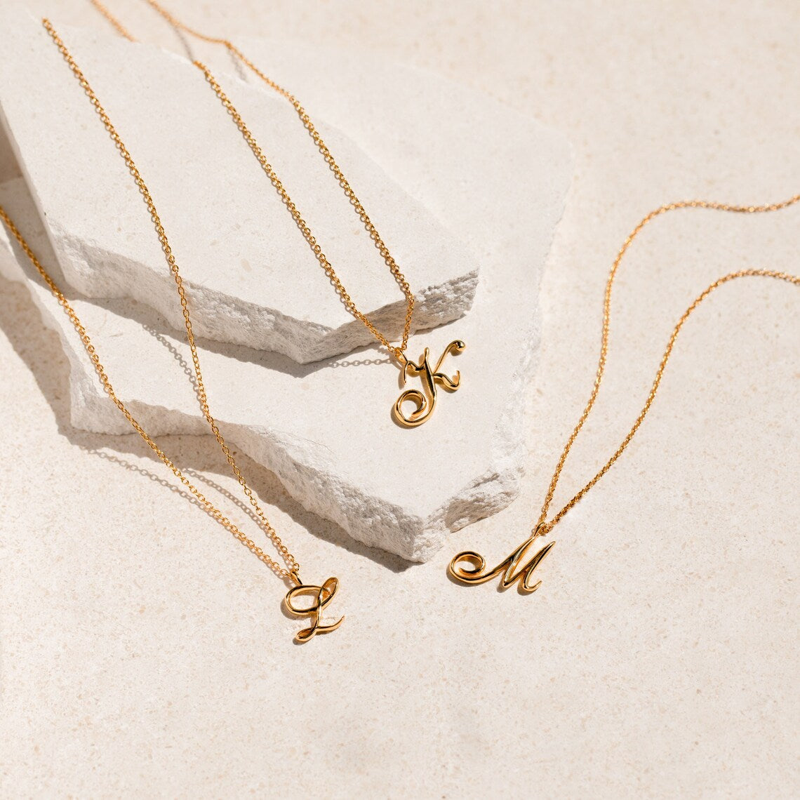 Custom Letter Pendant Necklace - Pandora Jewels
