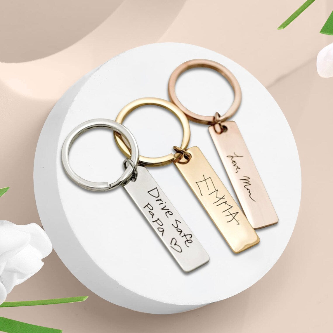Personalized Engraved Bar Keychain - Pandora Jewels