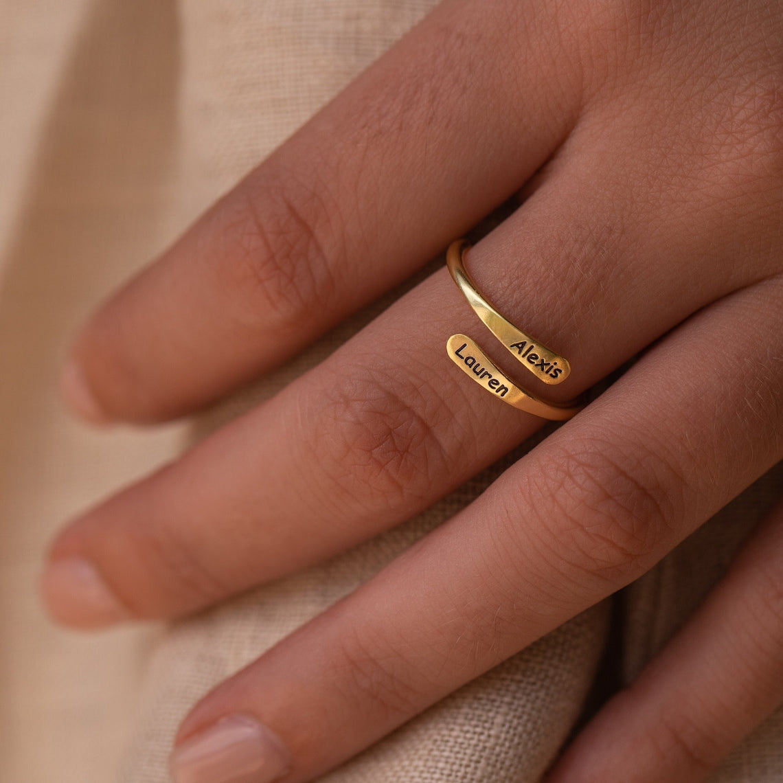 Personalized Rounded Edge Wrap Name Ring - Pandora Jewels